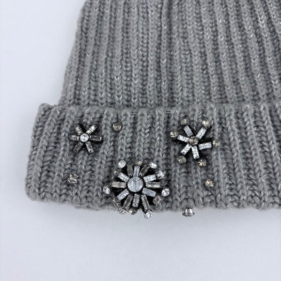Victorias Secret Gray Knit Beanie With Pom & Rhinestone Snowflake Accents - Picture 3 of 7